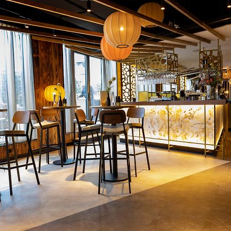 Fletcher Hotel-Restaurant Byzoo Емен Екстериор снимка