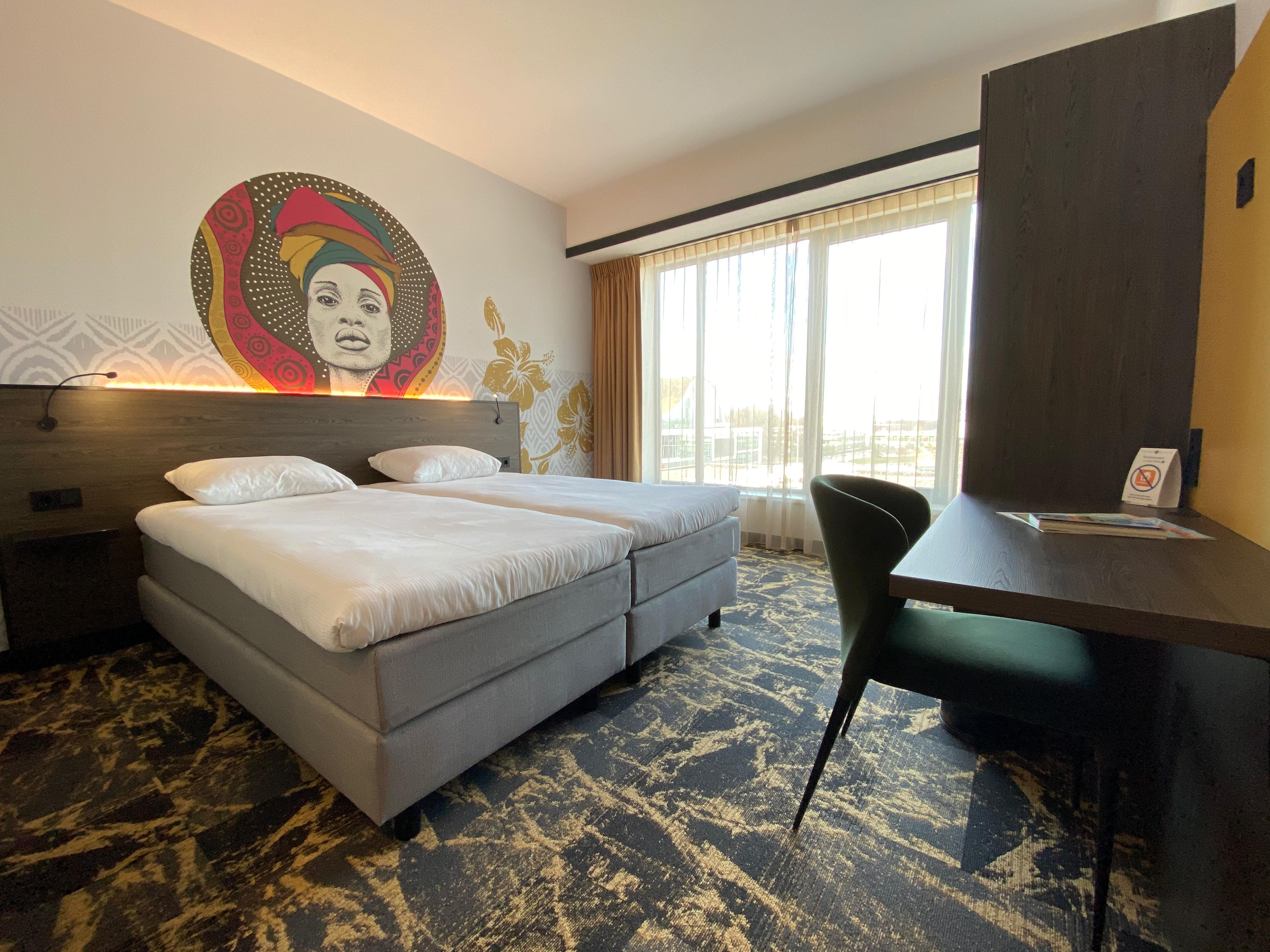 Fletcher Hotel-Restaurant Byzoo Емен Екстериор снимка
