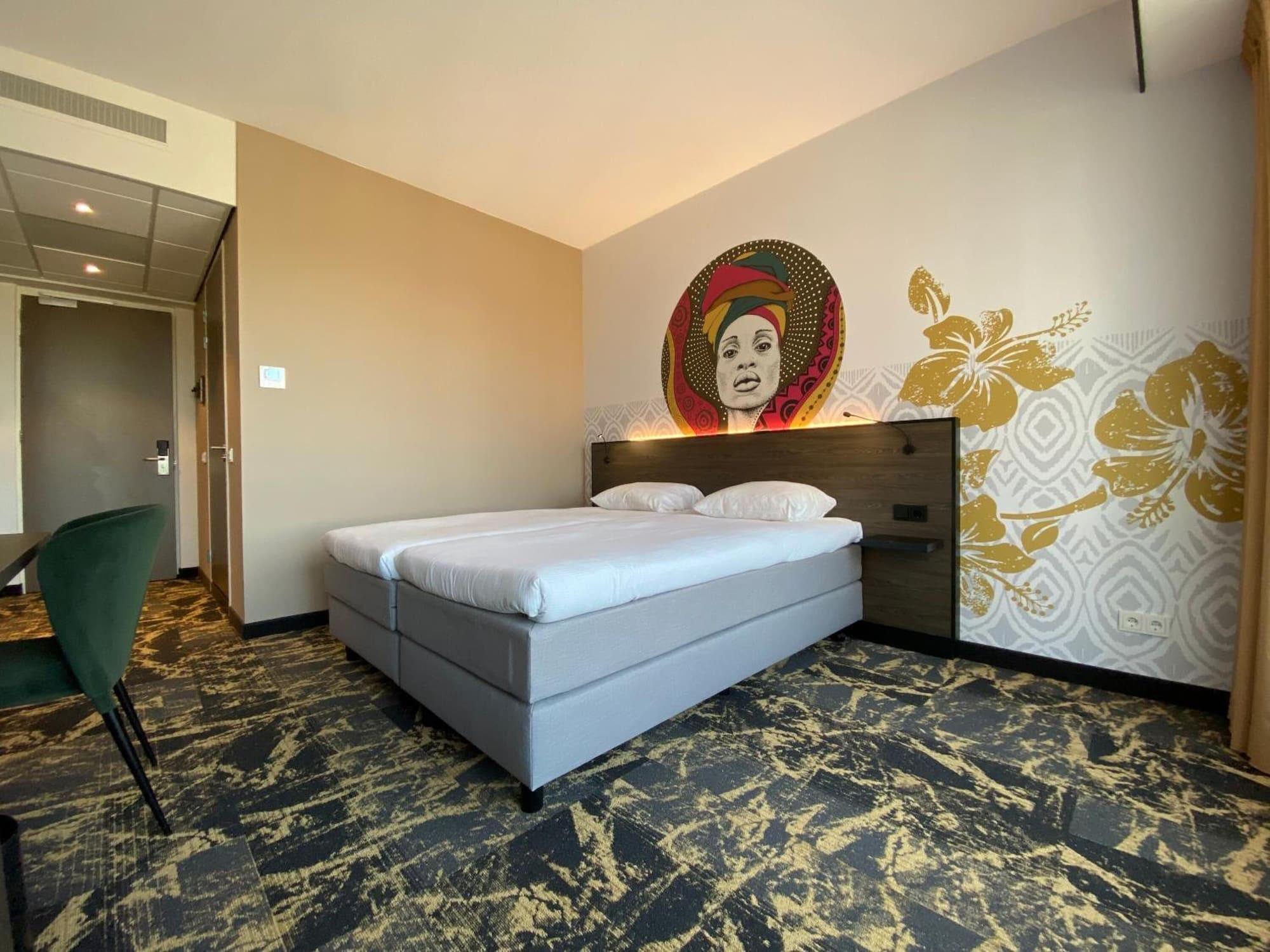 Fletcher Hotel-Restaurant Byzoo Емен Екстериор снимка