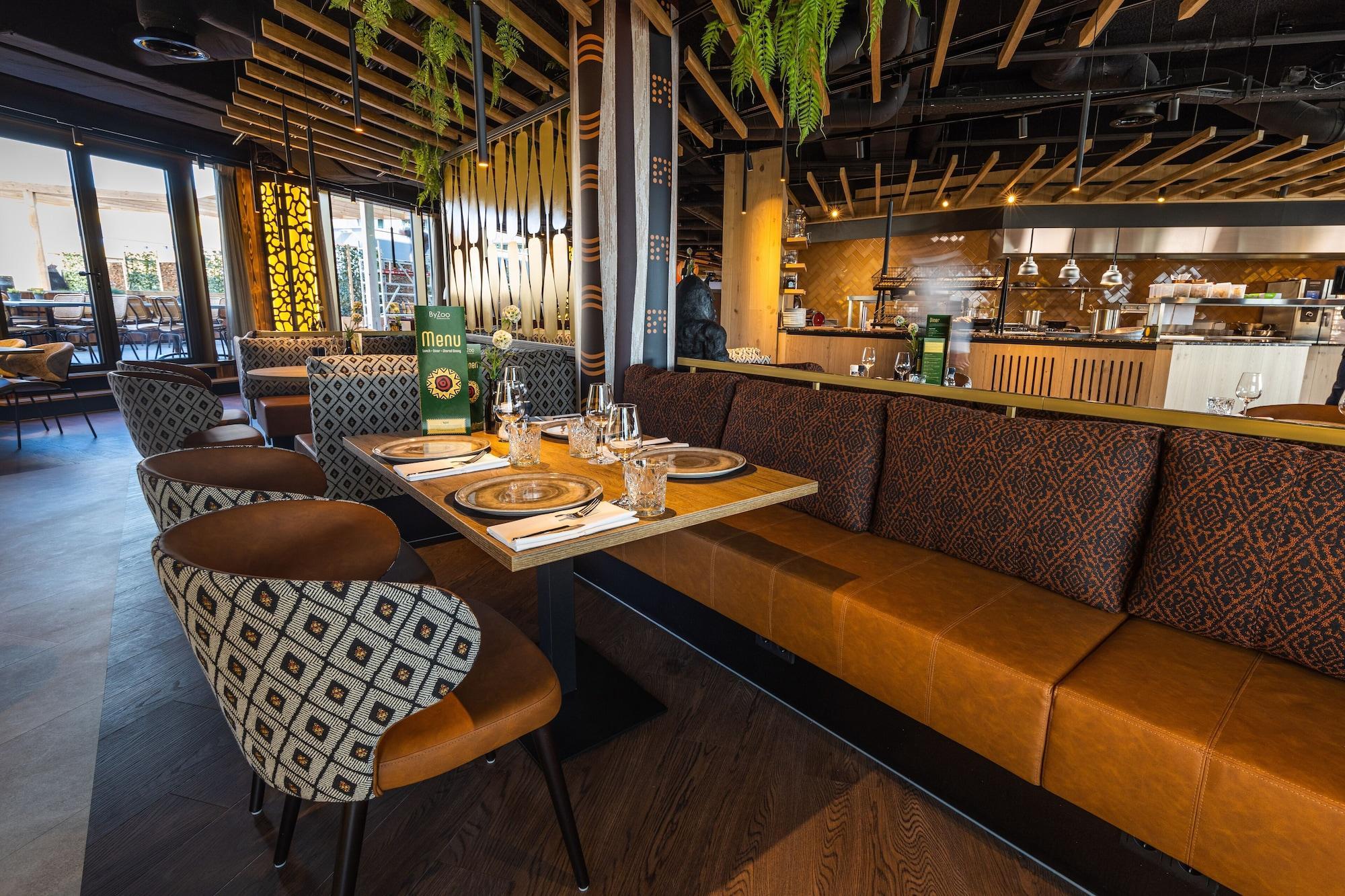 Fletcher Hotel-Restaurant Byzoo Емен Екстериор снимка
